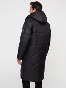 Пальто на утеплителе 200216 - черный (Фото 5)